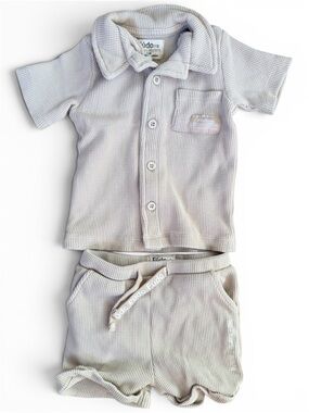 Lightweight Waffle-Knit Kids Matching Set in Light Gray